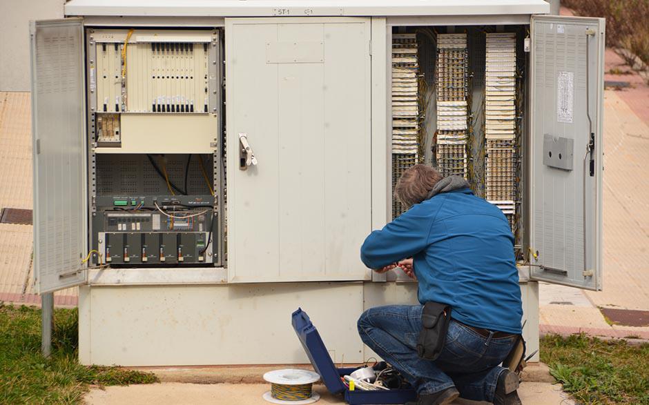 technicien électricien La Garenne-Colombes
