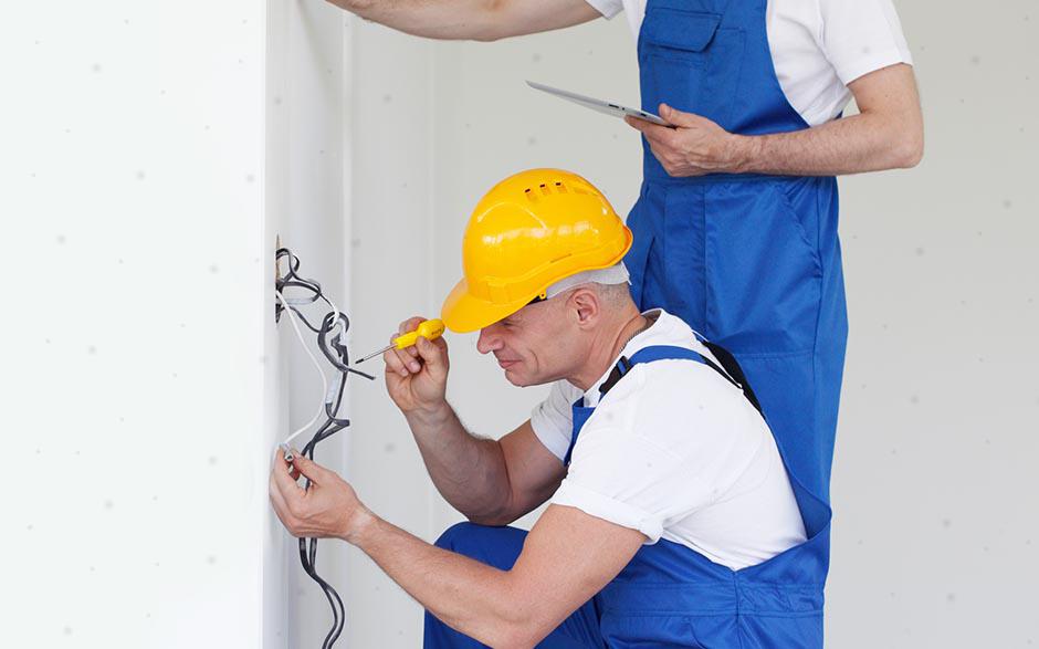 électricien de maintenance Paris 12